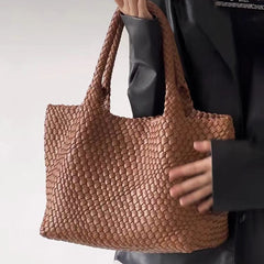 High-end Handwoven High-capacity Stylish Underarm Shoulder Bag