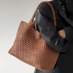 High-end Handwoven High-capacity Stylish Underarm Shoulder Bag